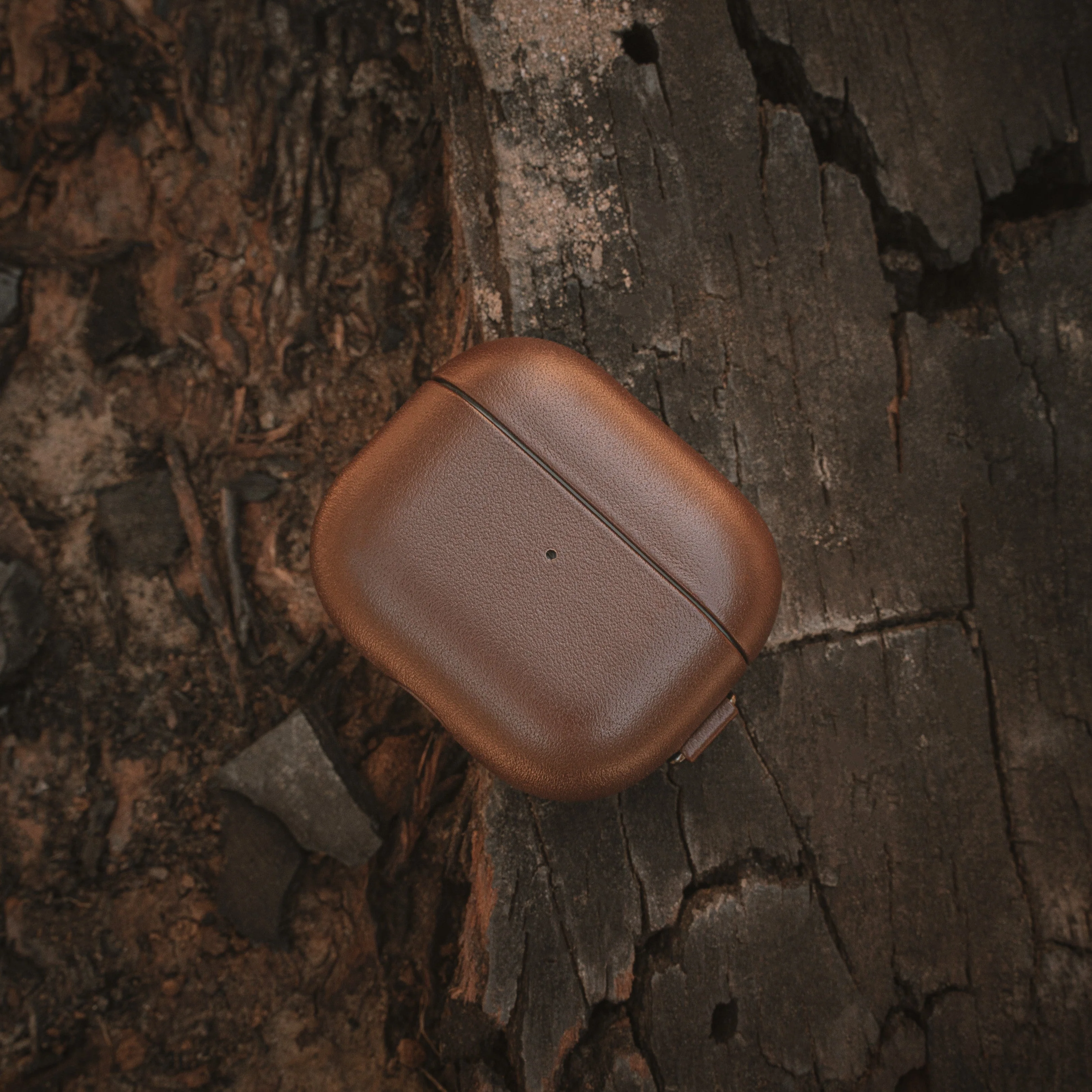 Refurbished Leather Edition - AirPods 3 Case - Image 9