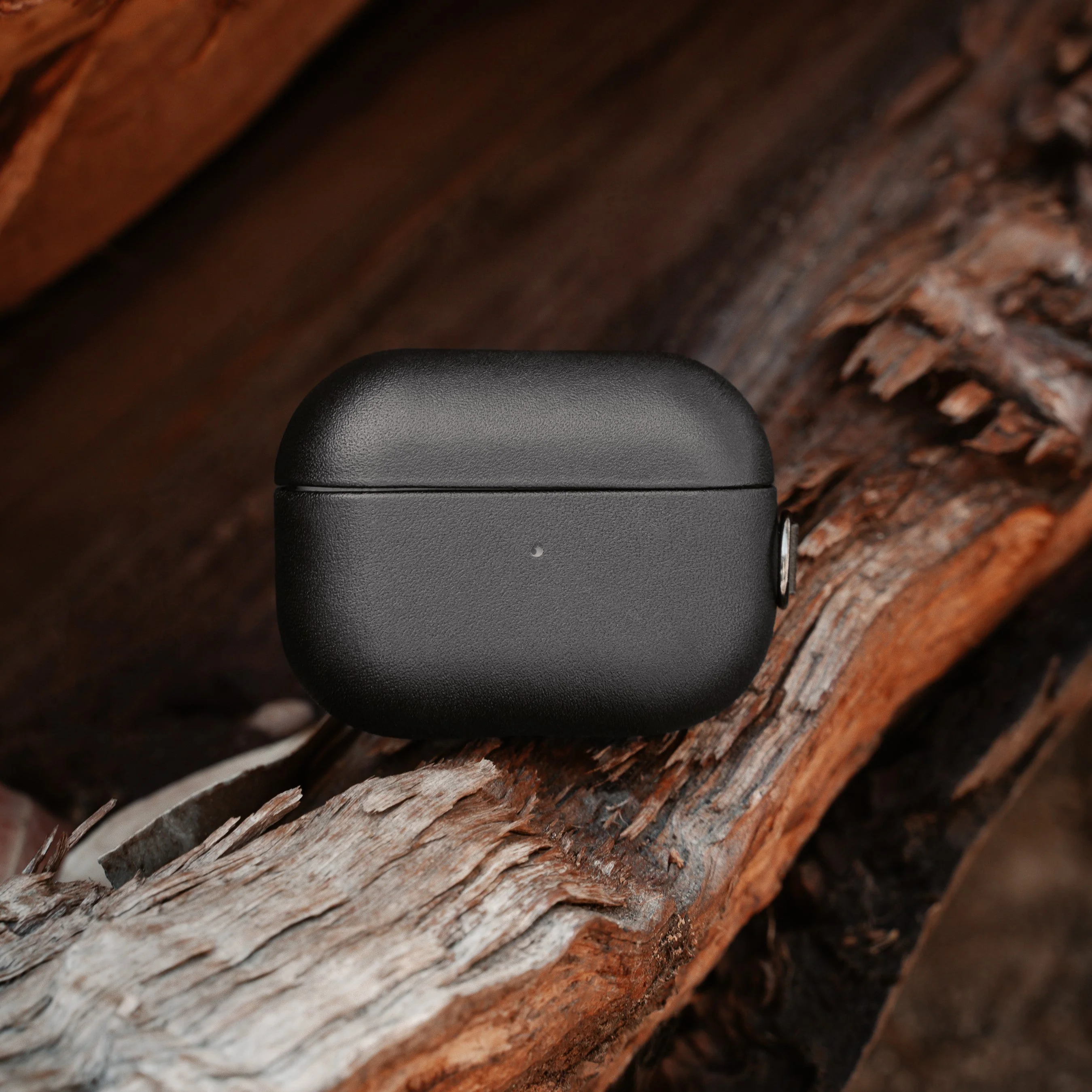 Refurbished Leather Edition - AirPods Pro Case - Image 17