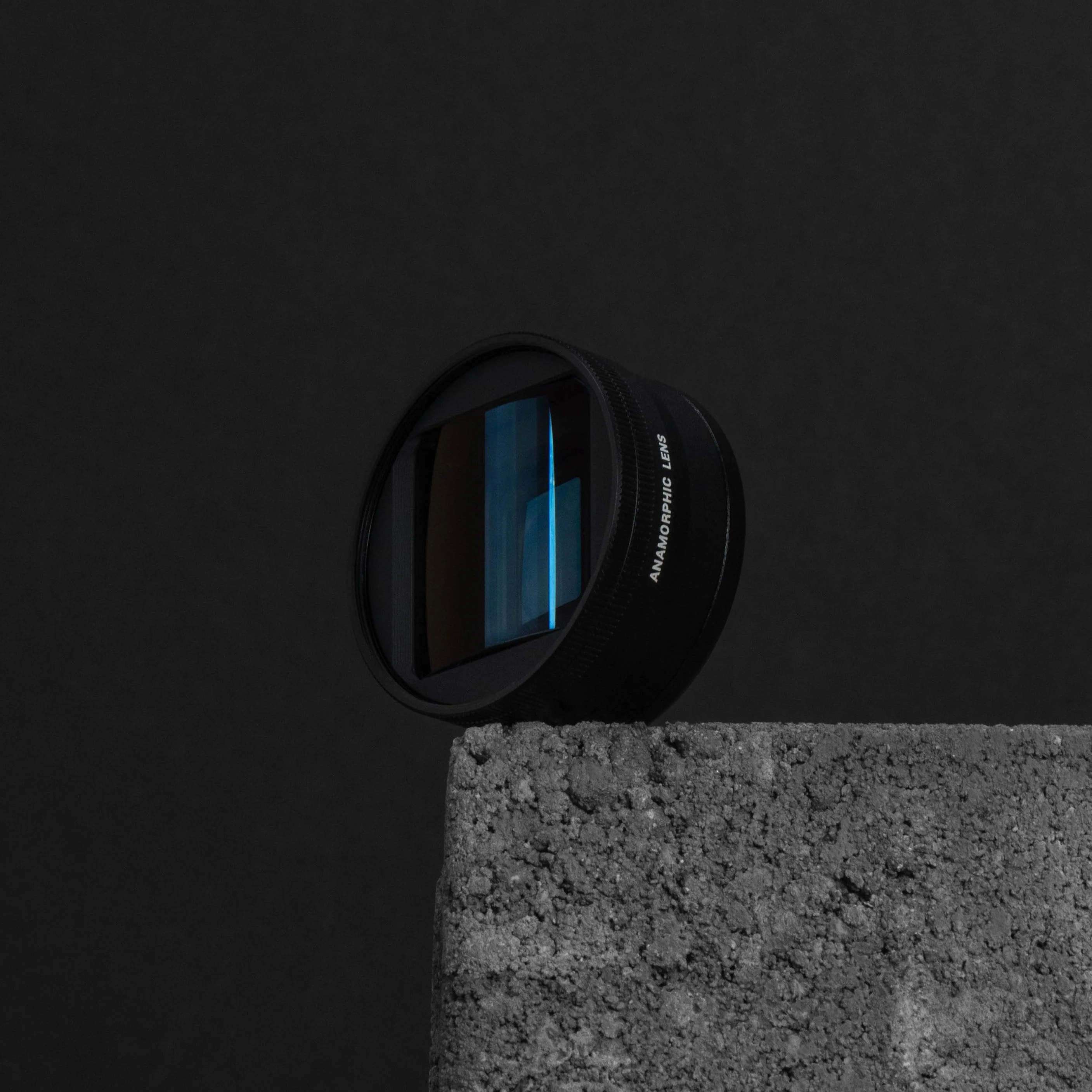 Refurbished Anamorphic 1.55x Lens - Image 2