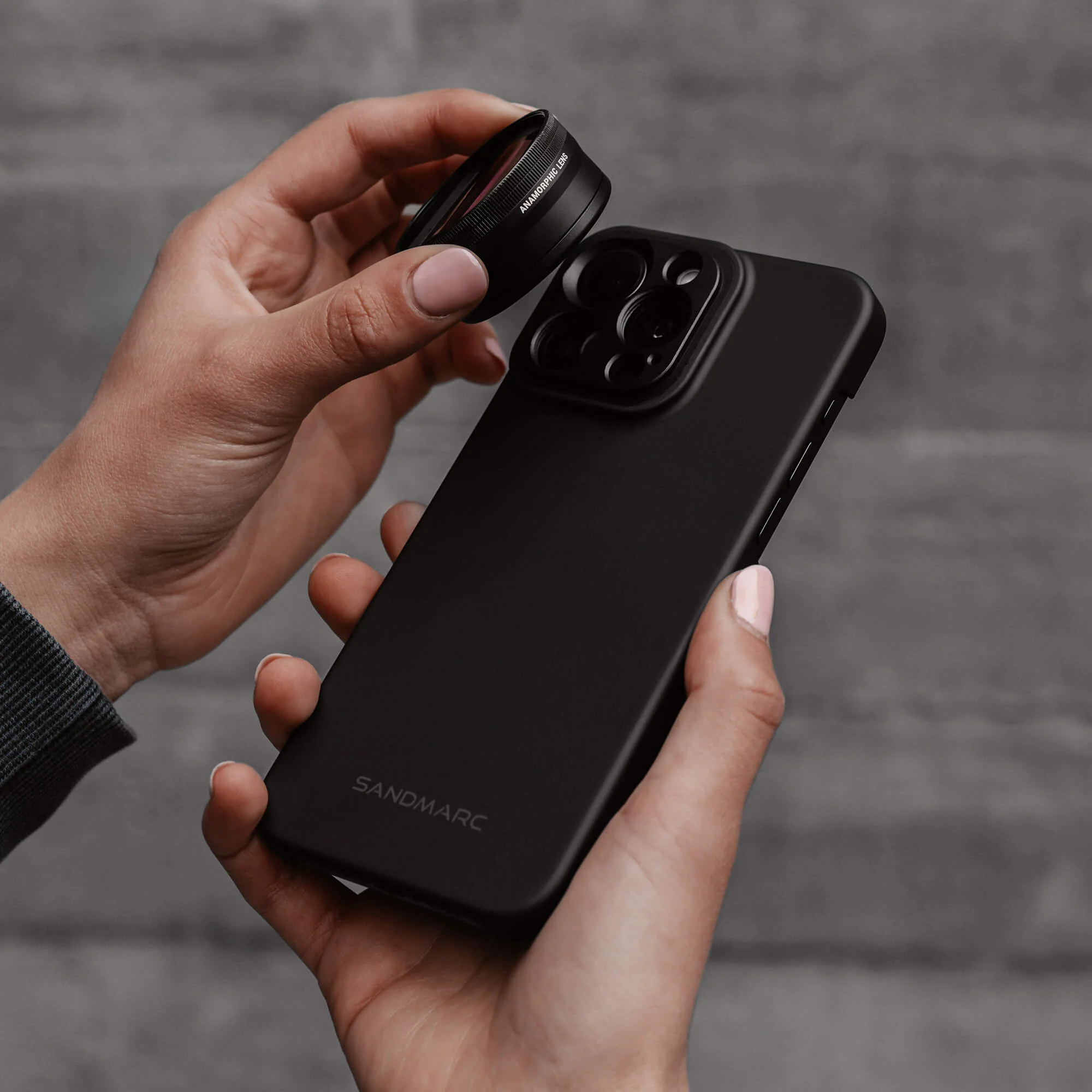 Refurbished Anamorphic Lens Edition - iPhone 16 Plus - Image 15