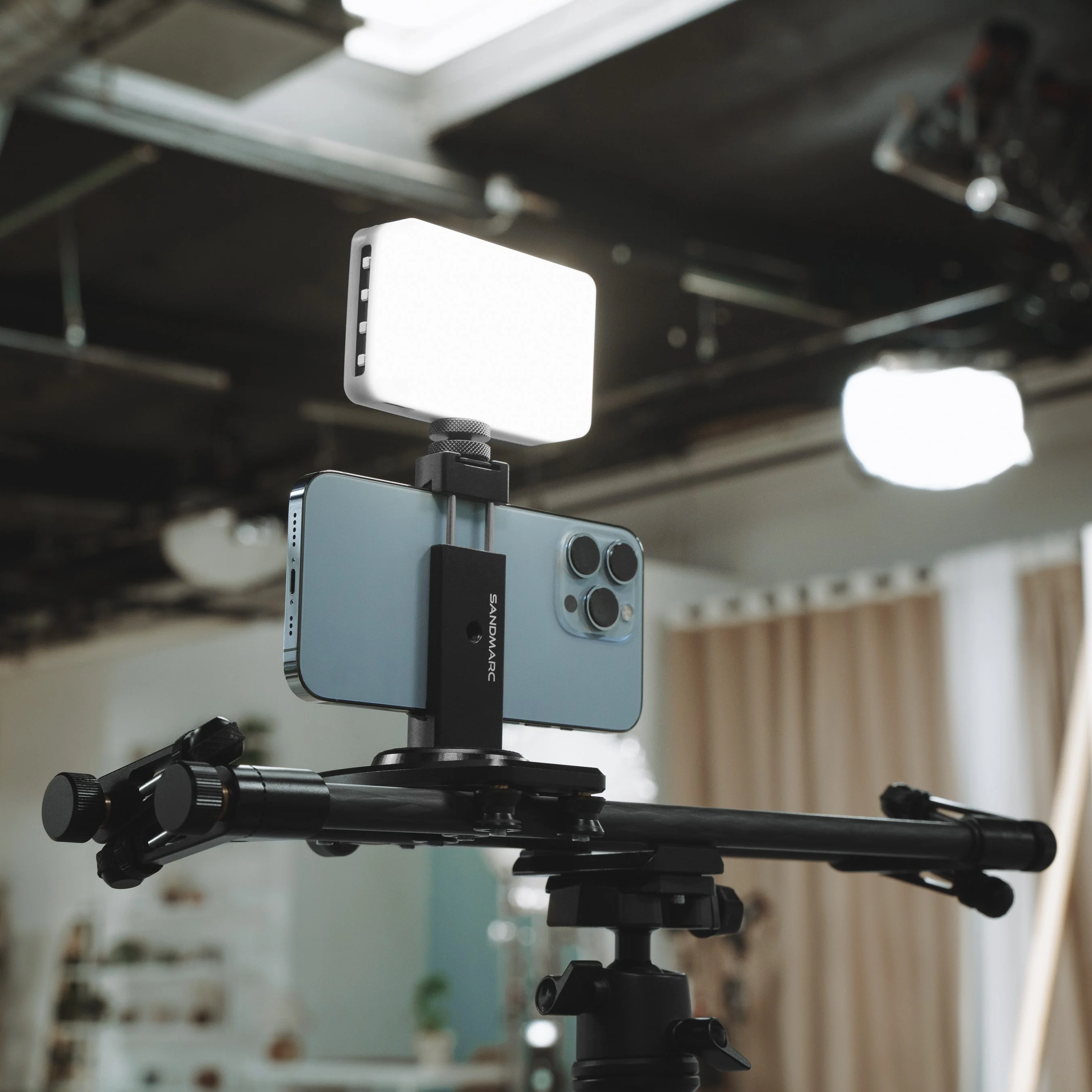 Refurbished Cinema Slider - iPhone - Image 7