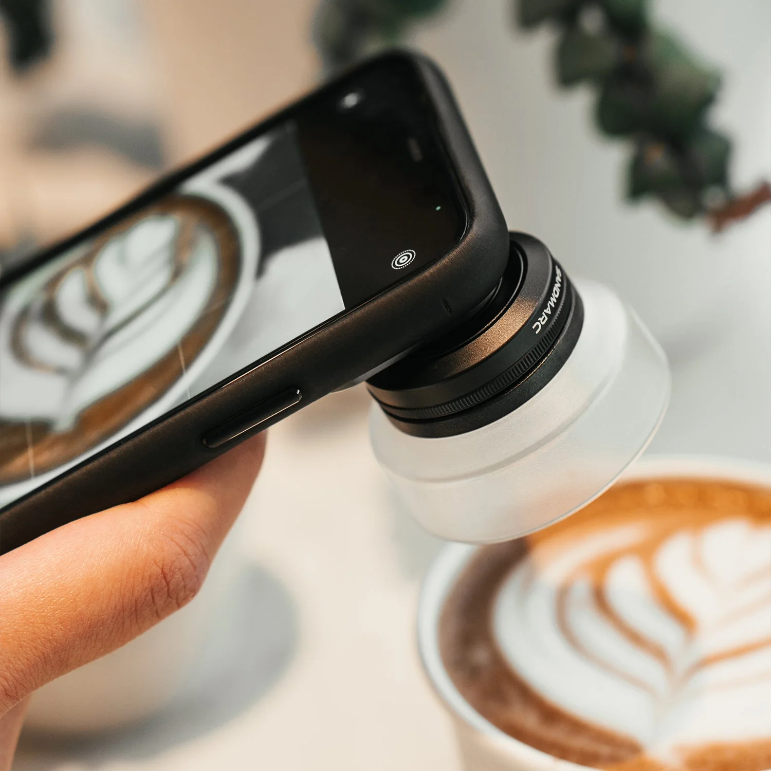 Refurbished Macro Lens Edition - iPhone 11 Pro - Image 7