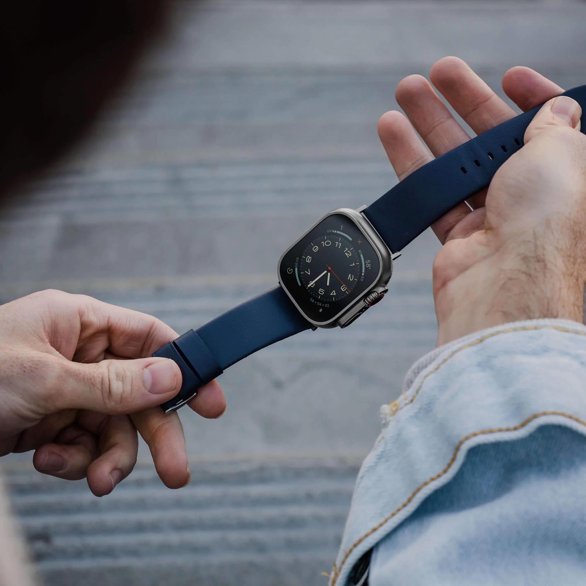 Refurbished Leather Edition - Apple Watch Ultra Band - Image 14