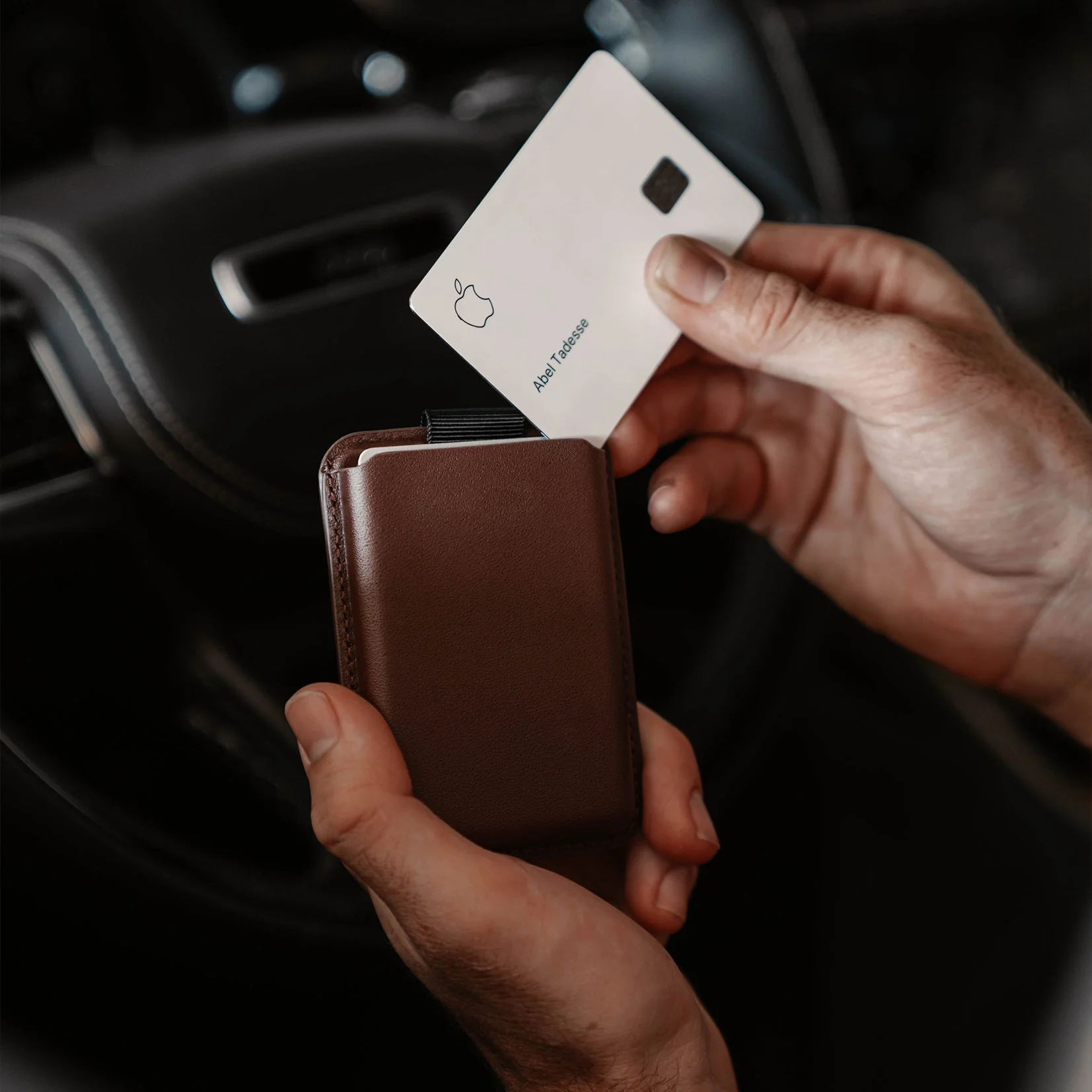 Refurbished Leather Wallet - iPhone (MagSafe Compatible) - Image 2