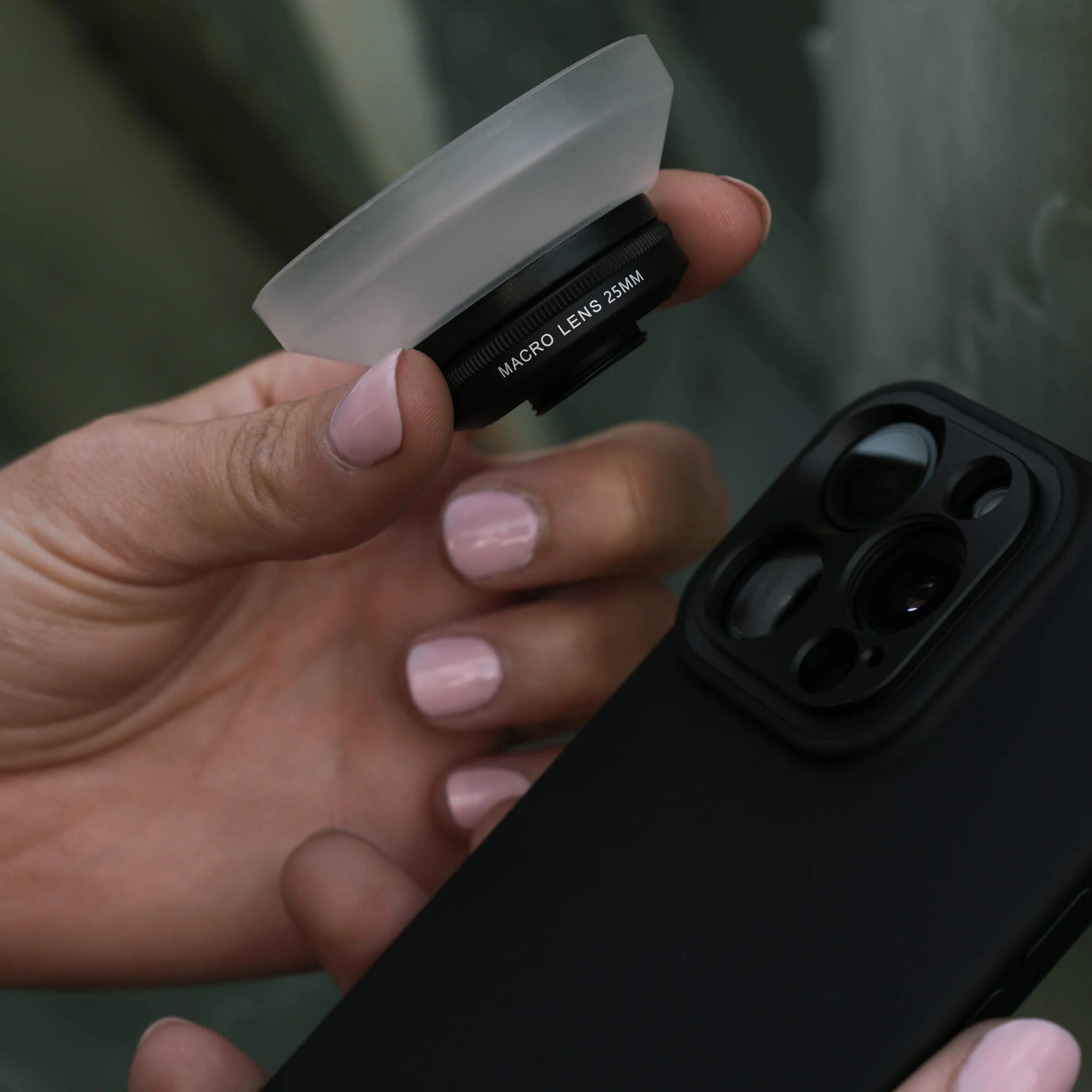 Refurbished Macro Lens Edition - iPhone 16 Pro - Image 4
