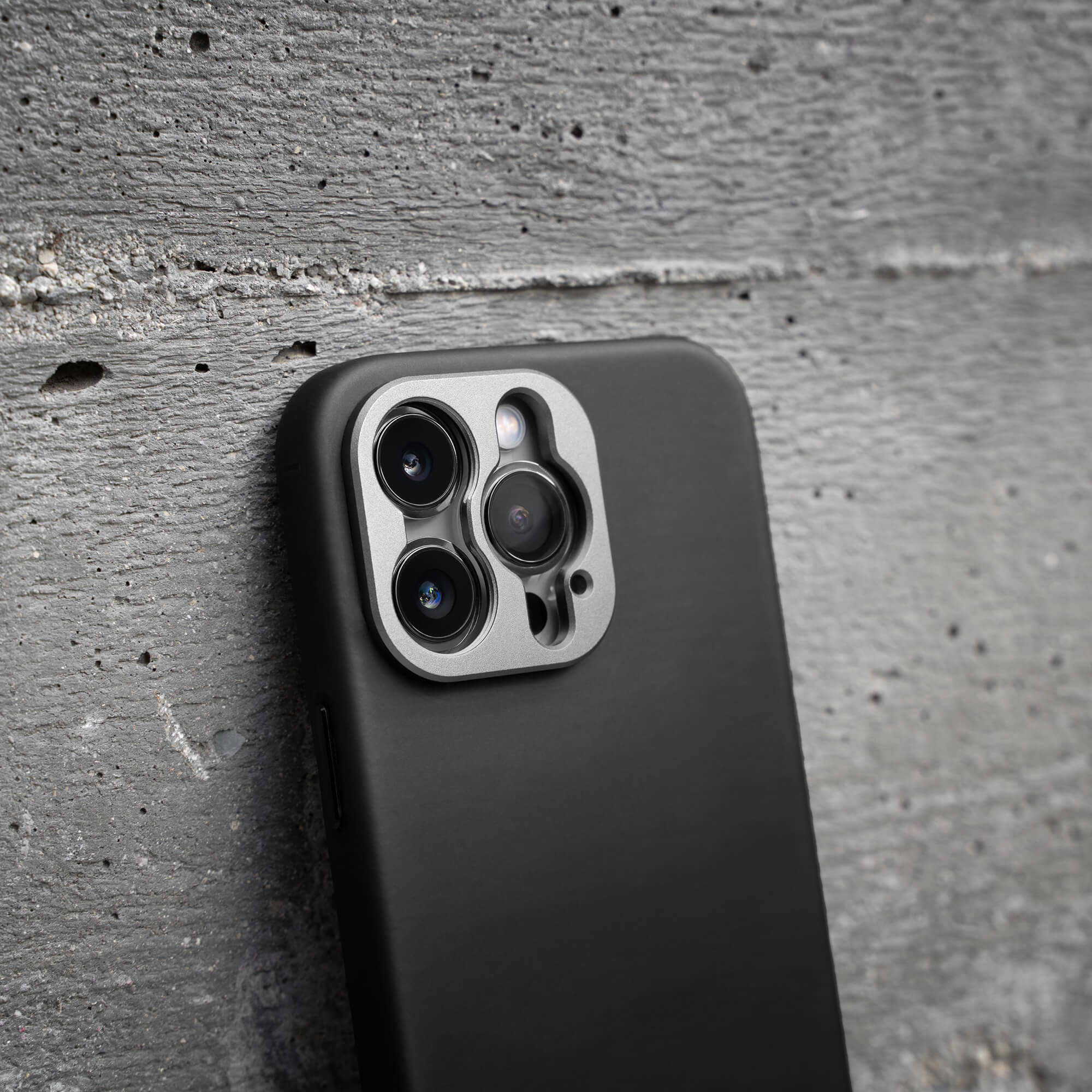 Refurbished Pro Case - iPhone 15 Pro Max - Image 4