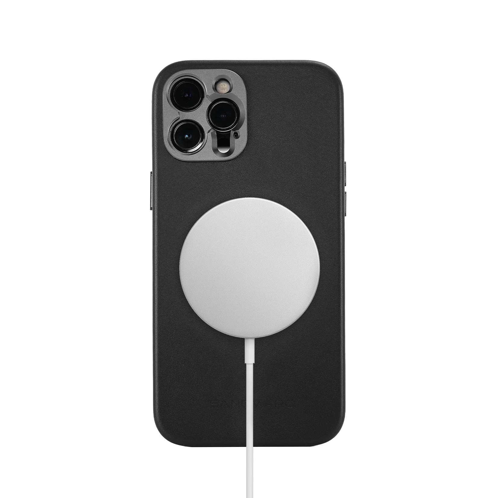 Refurbished Pro Leather Case - iPhone 13 Pro - Black (MagSafe Compatible) - Image 2