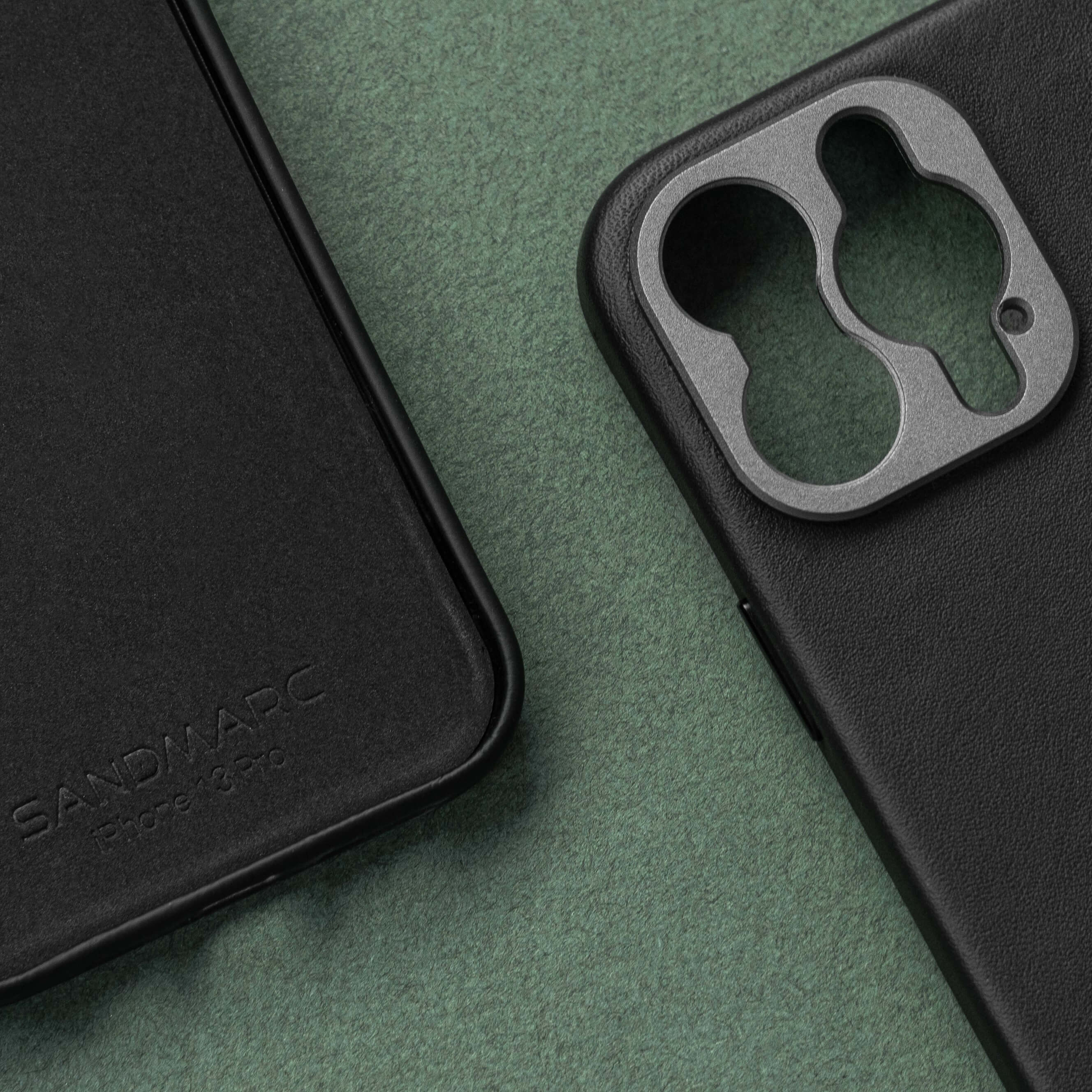 Refurbished Pro Leather Case - iPhone 13 Pro Max - Black (MagSafe Compatible) - Image 8