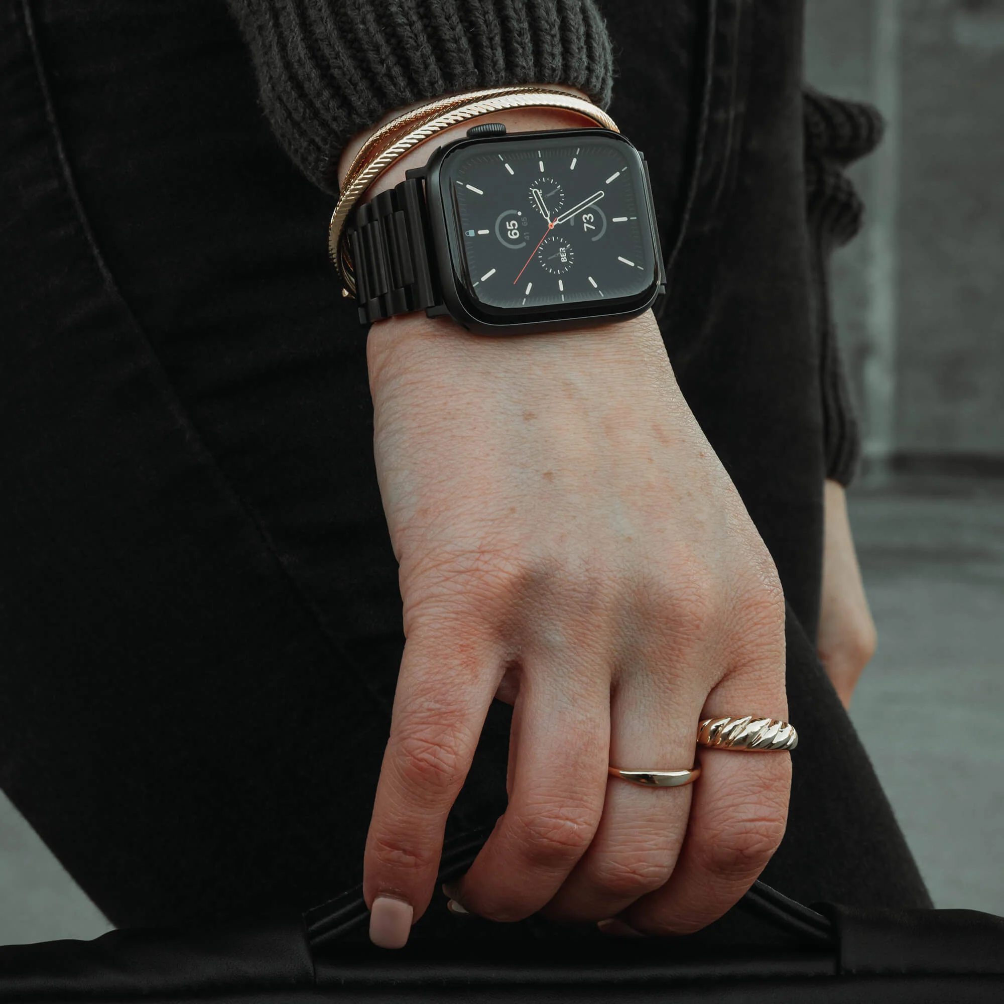 Refurbished Stainless Steel Edition - Apple Watch Band | Black - Image 5