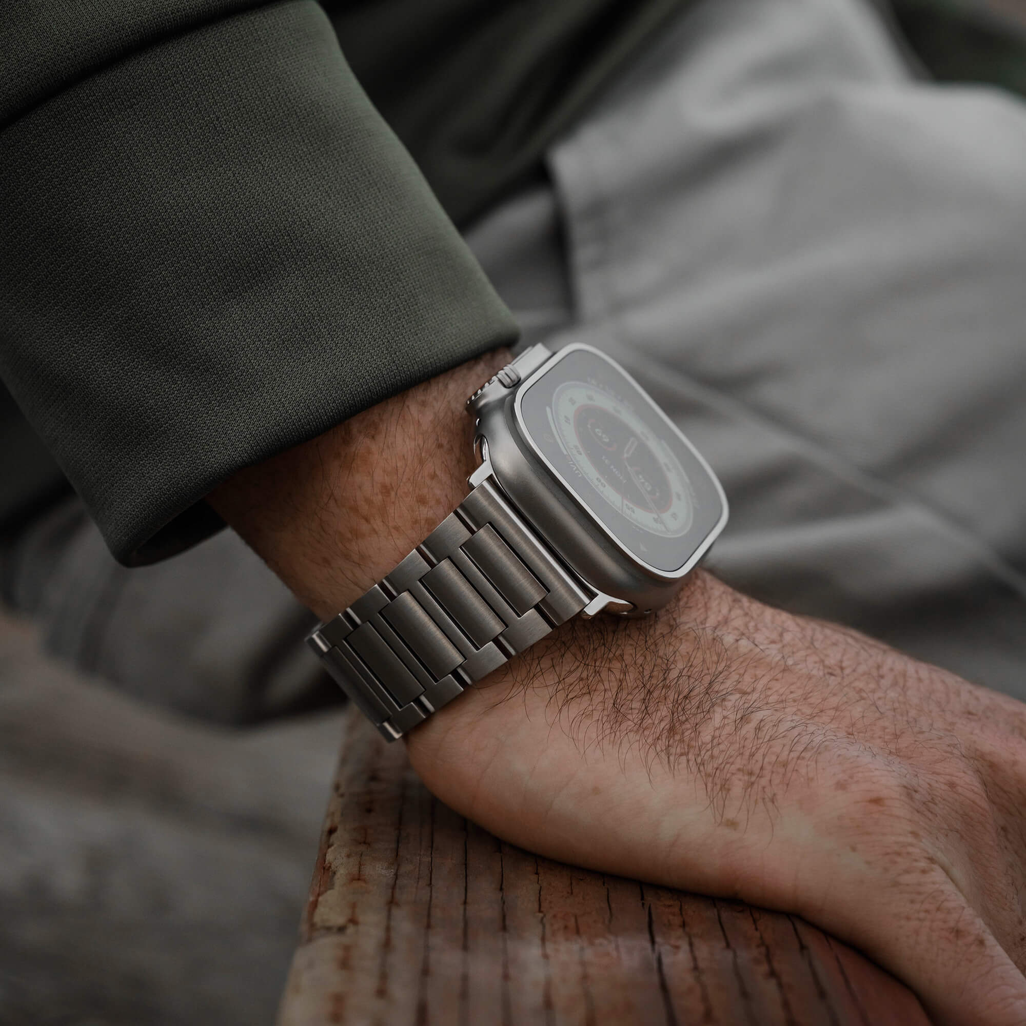 Refurbished Stainless Steel Edition - Apple Watch Ultra Band - Image 3
