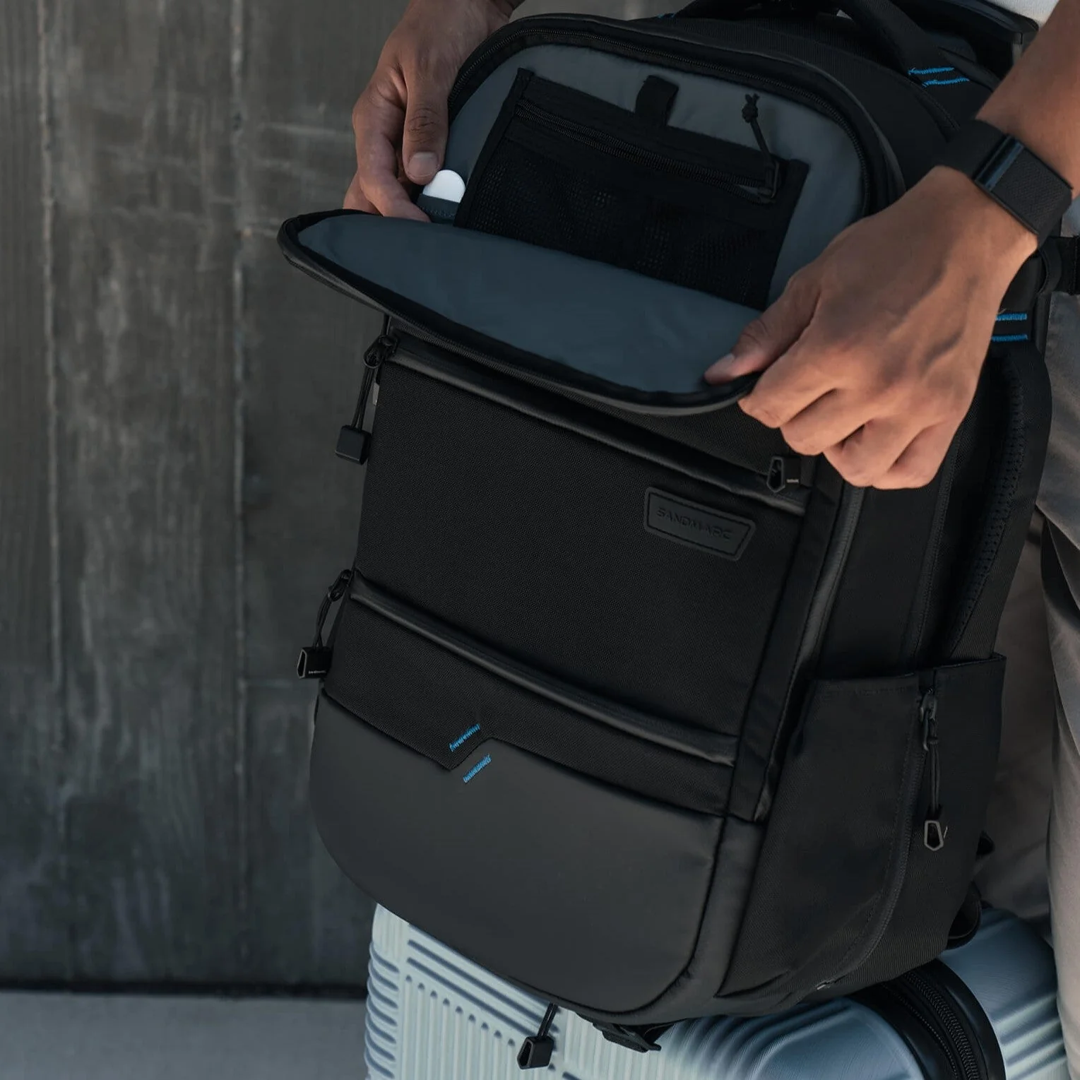 Refurbished Travel Backpack - Image 6