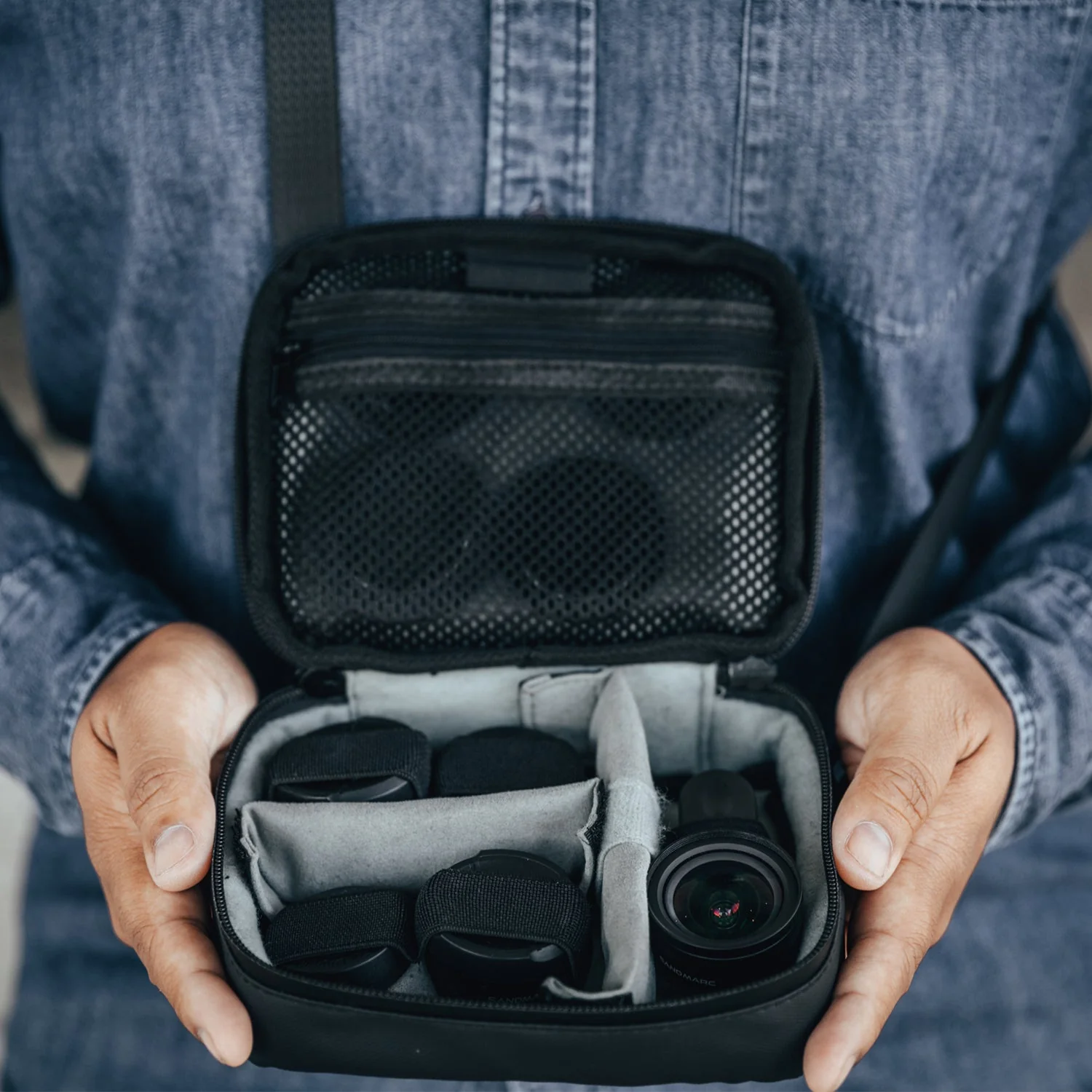 Refurbished Travel Pouch - Image 4